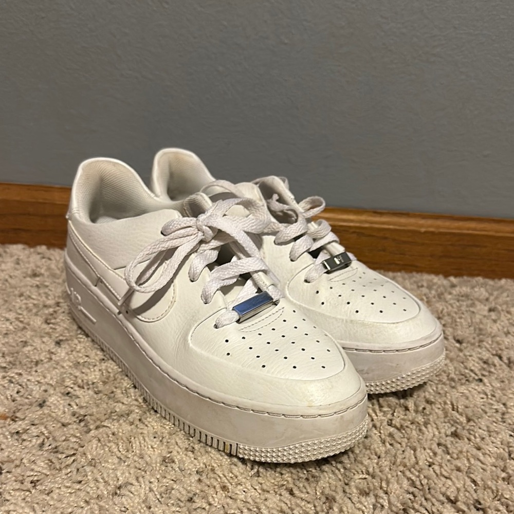 Nike Air Force 1 Airs